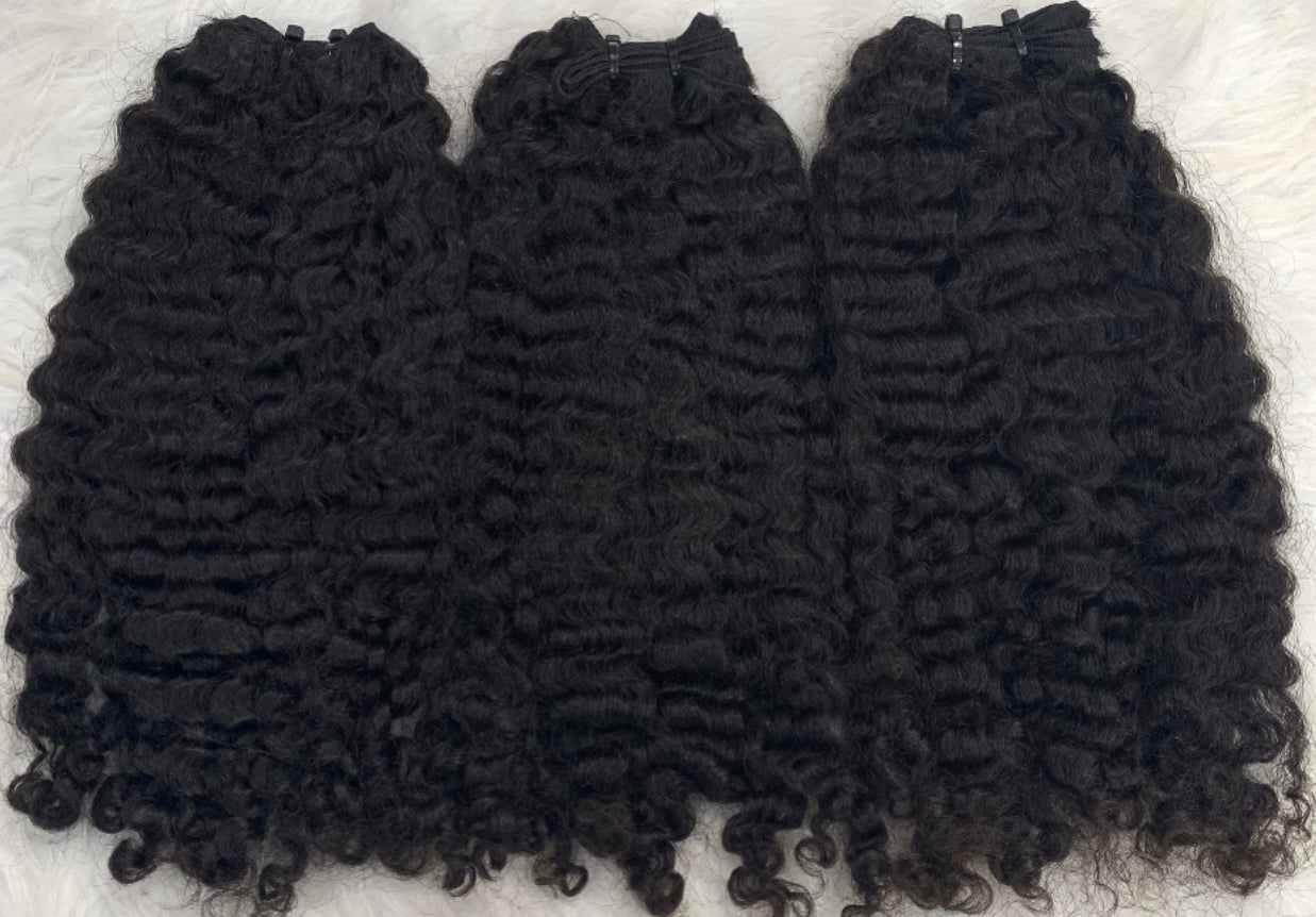 Ménage Curly Raw Bundles